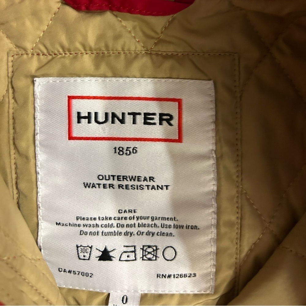 $169 Hunter Quilted Vest Full Zip Women's Sz 0 Red with Pockets water resistant - Picture 5 of 14